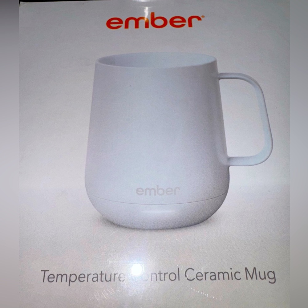 NIB Ember Temperature Control Mug² - White ☕️